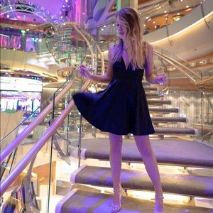 Meet your Posher, Caitlin